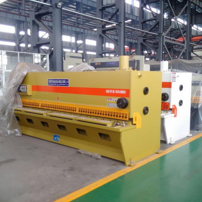 Maszyny ścinające hydrauliczne gilotyny metalowe 4M