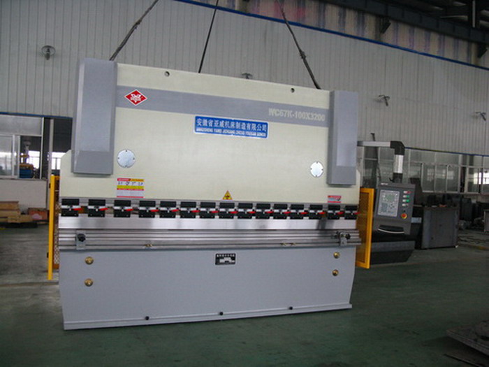 Yawei WC67K NC Prasy hydrauliczne hamulca 100 Ton