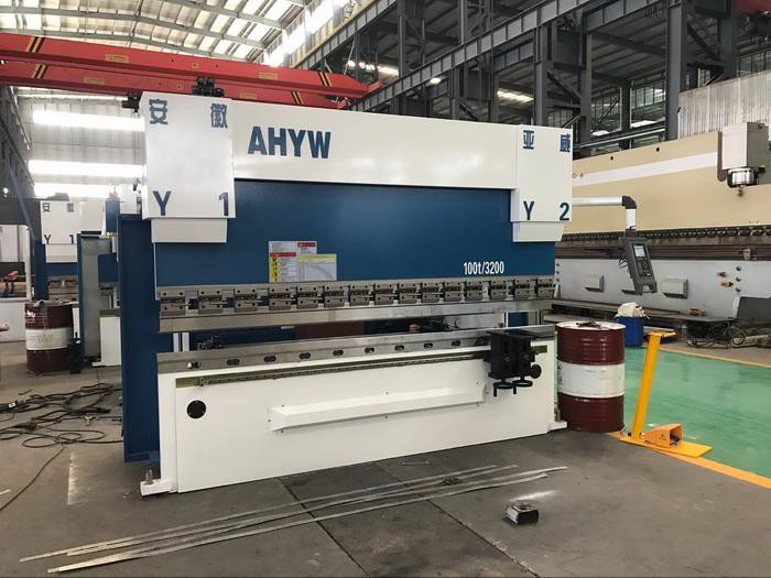 AHYW Yawei 100T 4 Axis Synchro Brakepress 3M