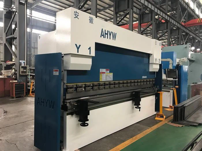 Yawei 4M cnc press brake 200T 4 axis china