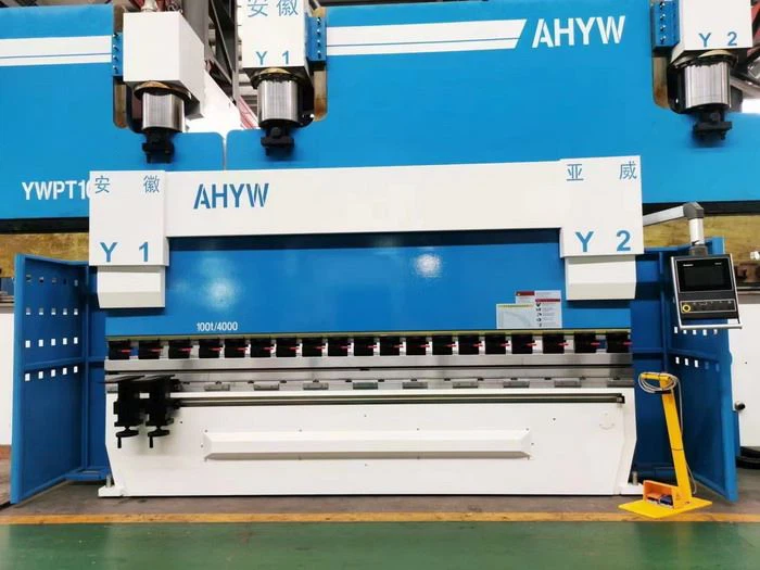 Giętarka CNC do metalu AHYW Yawei DA53T 4M